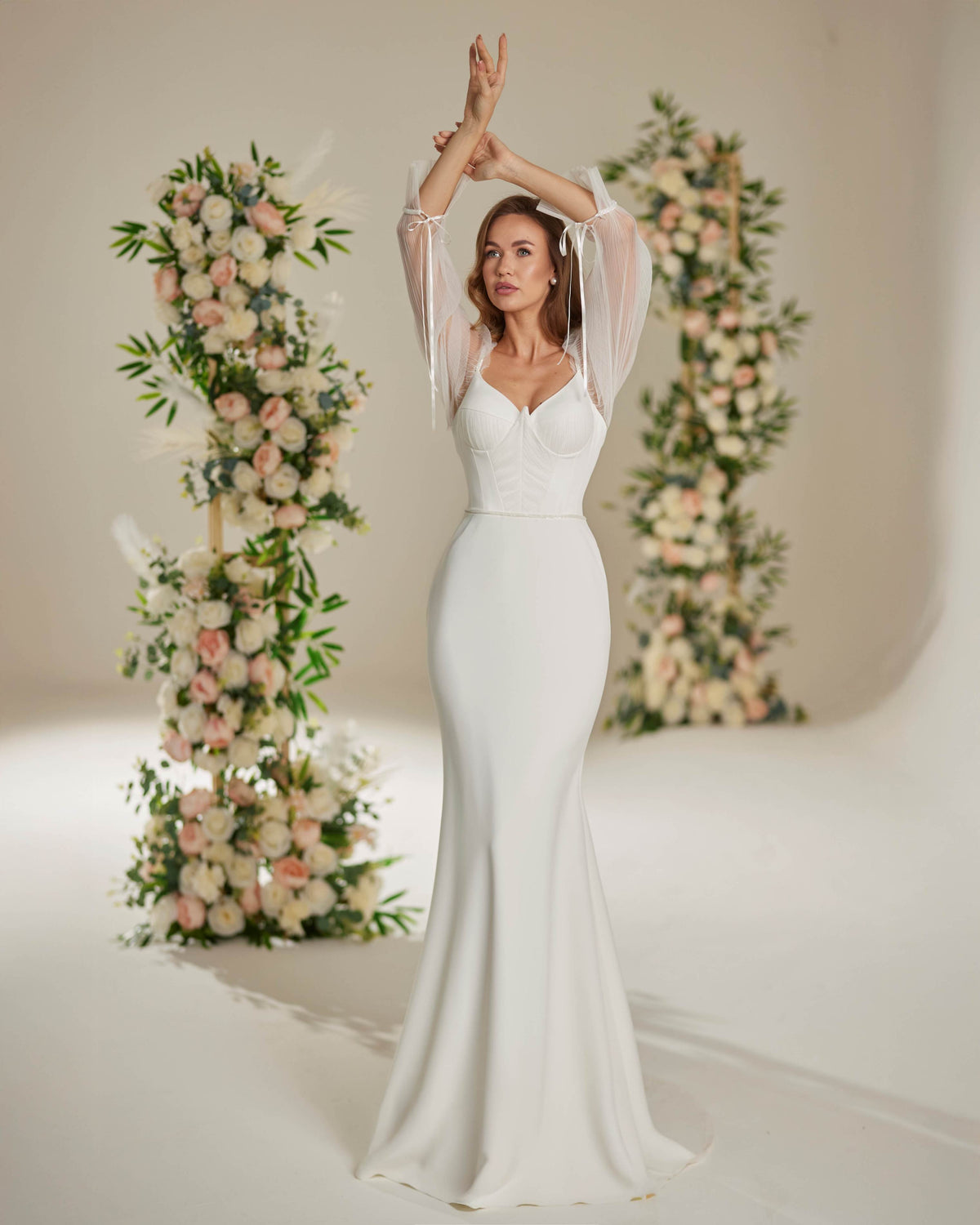 Krep Balık Gelinlik — Bustier Beden, Tül Balon Kollu